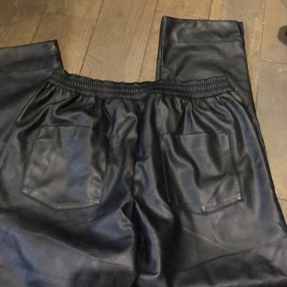 New without Tags 🏷️Frnch Faux leather pants - Picture 9 of 9